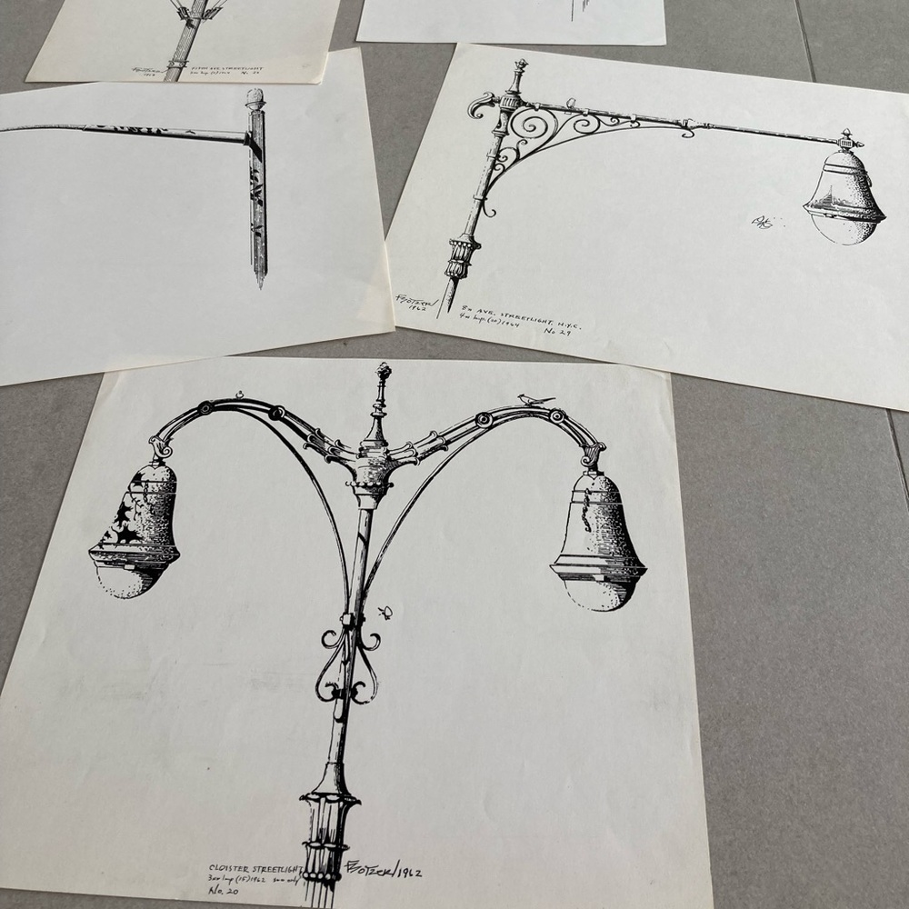 🎁 Collection of Mid century illustrations of New York street lights 1960’s